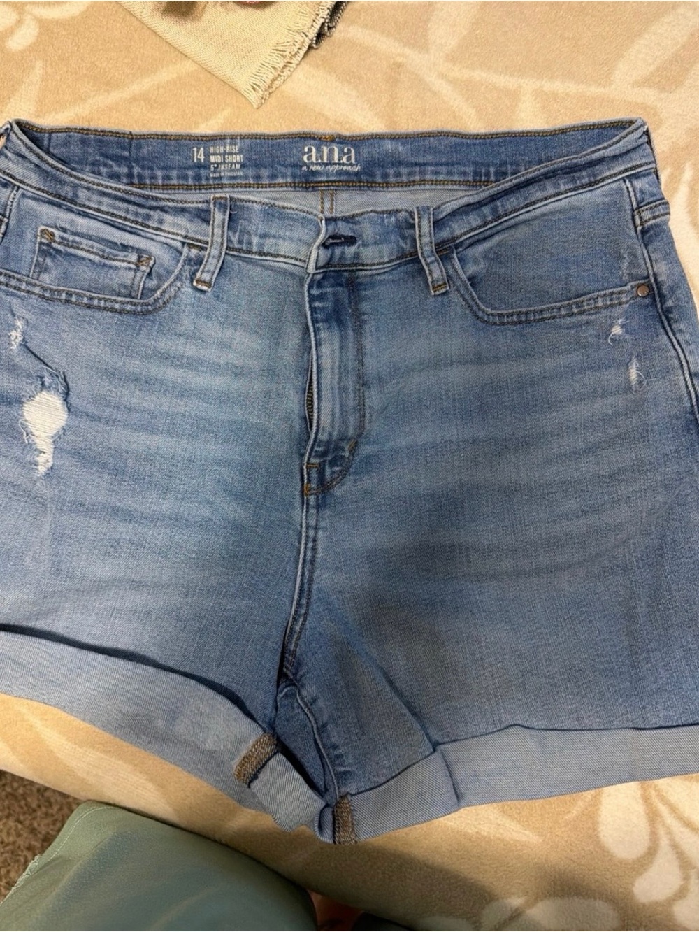 a.n.a Light Wash Rolled Hem Denim Shorts